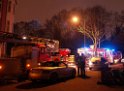 Feuer 3 Dachstuhlbrand Koeln Muelheim Gluecksburgstr P253